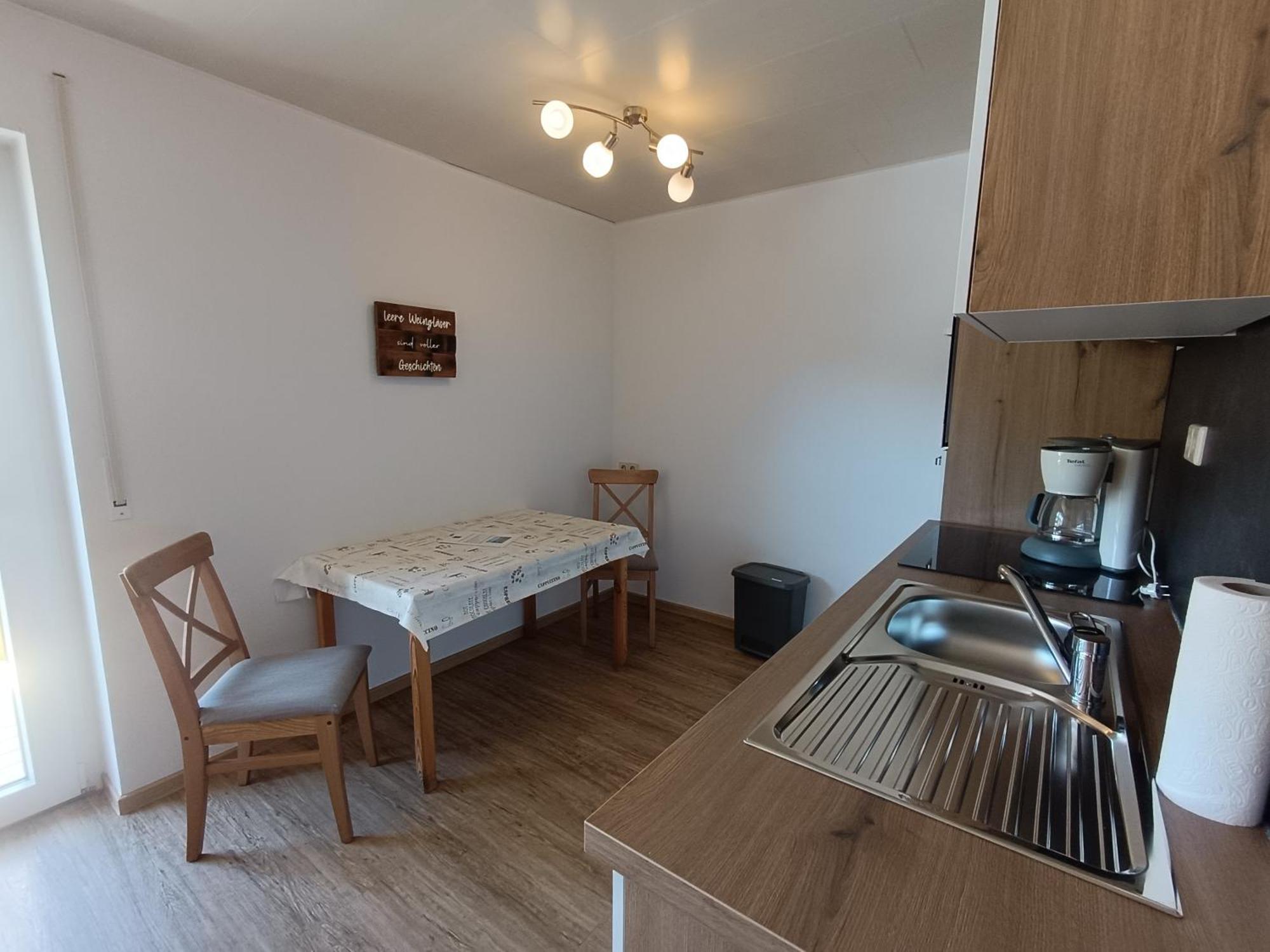 Moselferienweingut Schaefer Apartman Wintrich Szoba fotó